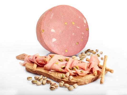 panino con mortadella, burrata e pistacchio